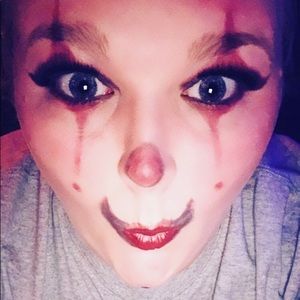 Meet your Posher, Joni